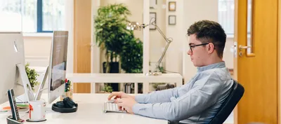 5 Reasons Why You Need To Update Your Website