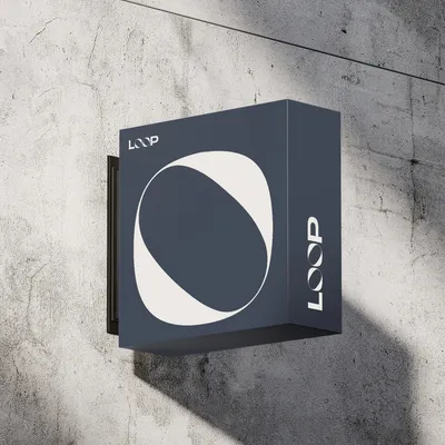 Loop signage